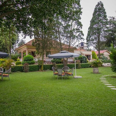 Tuzza Hotel Bushenyi Экстерьер фото