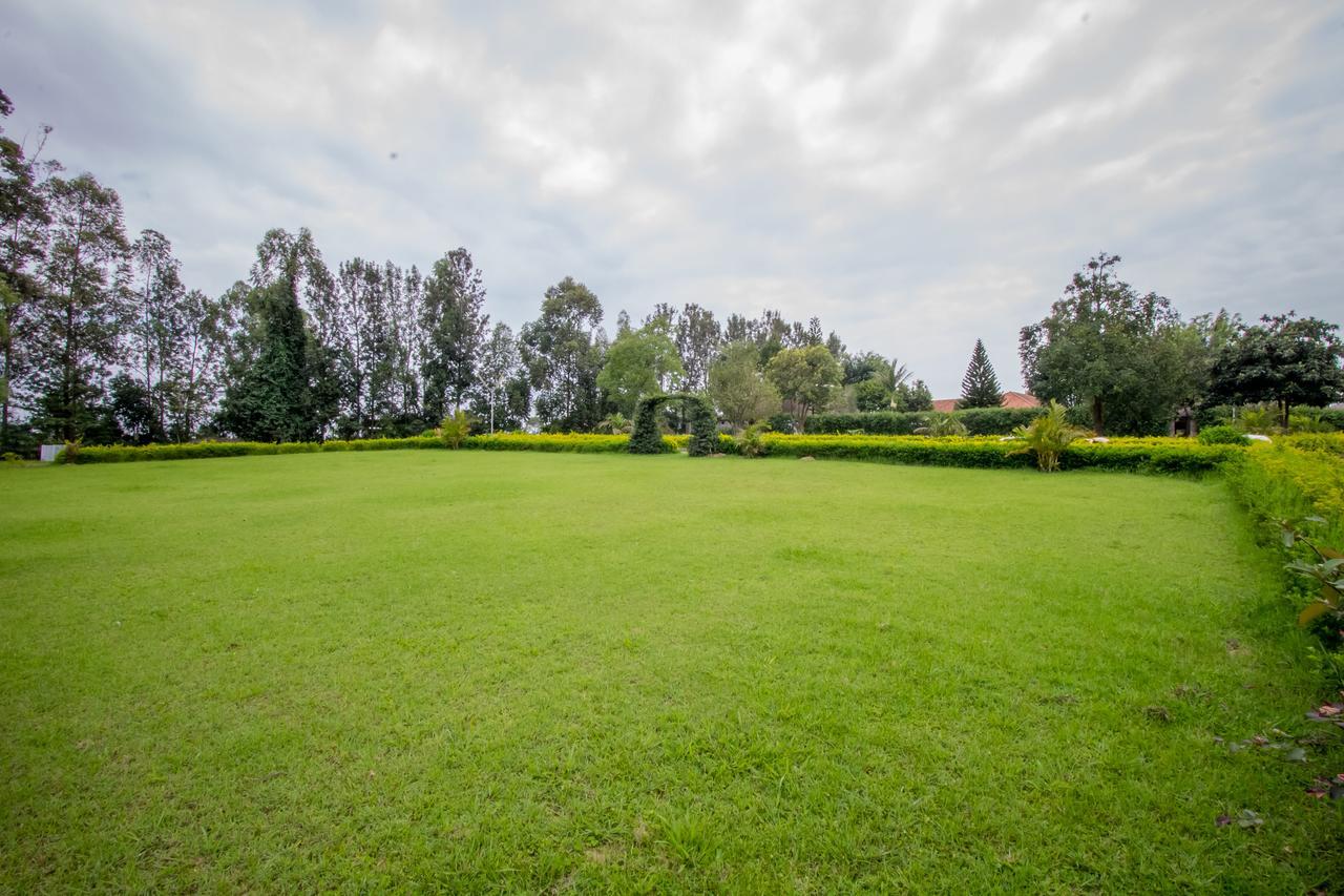 Tuzza Hotel Bushenyi Экстерьер фото