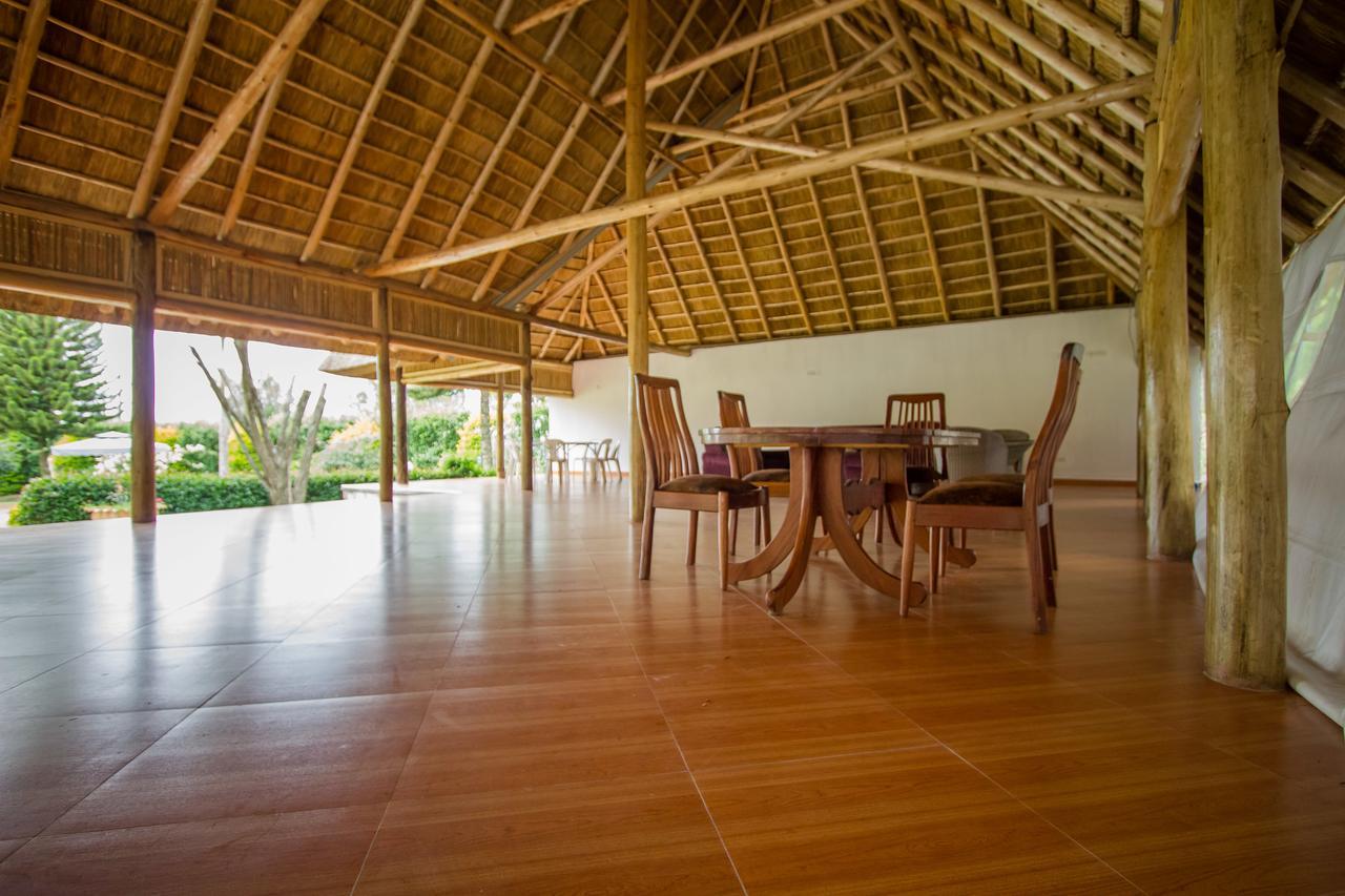 Tuzza Hotel Bushenyi Экстерьер фото