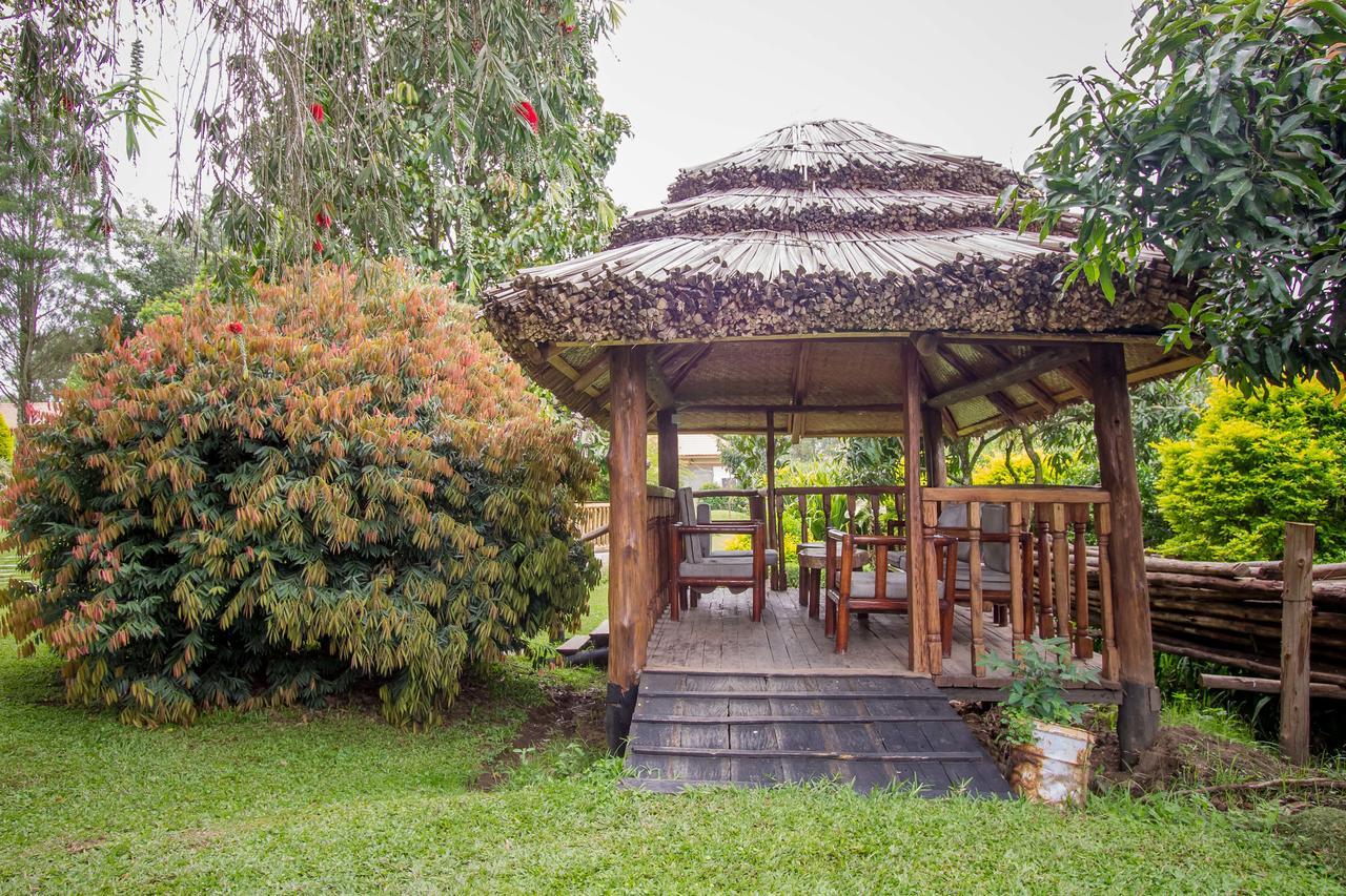 Tuzza Hotel Bushenyi Экстерьер фото